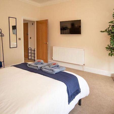 Treetop View Cosy Getaway In Eastbourne, Free Parking, Short And Long Stays, 客房 照片